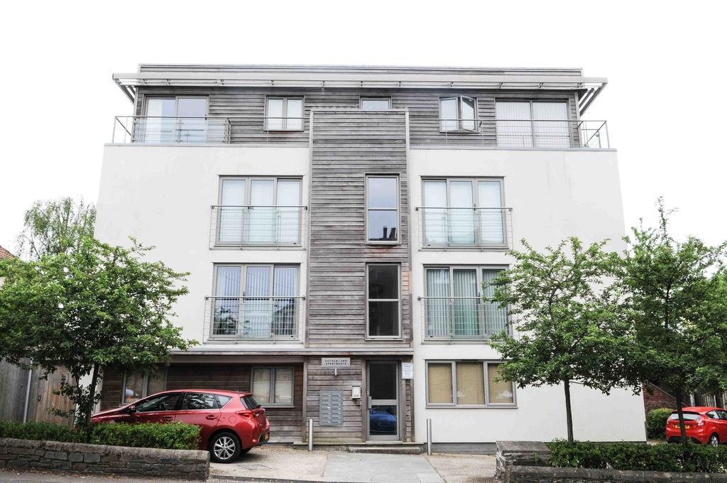 Your Stay Bristol Cotham Lawn Exterior photo